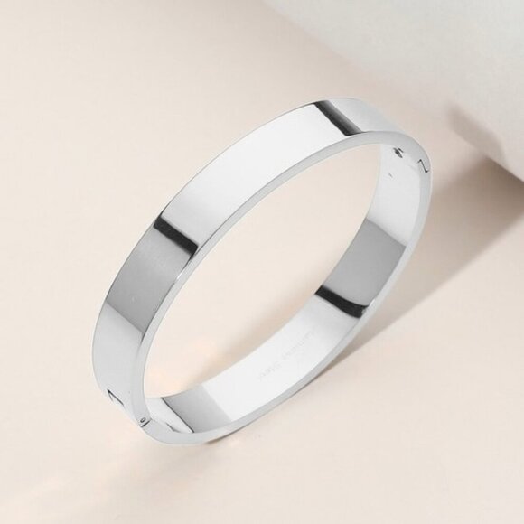 STAINLESS STEEL BANGLE BRACELET - Picture 1 of 2
